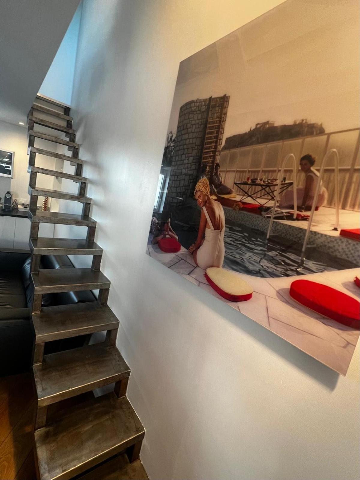 A Duplex With A Sacre Coeur'S View Apartment