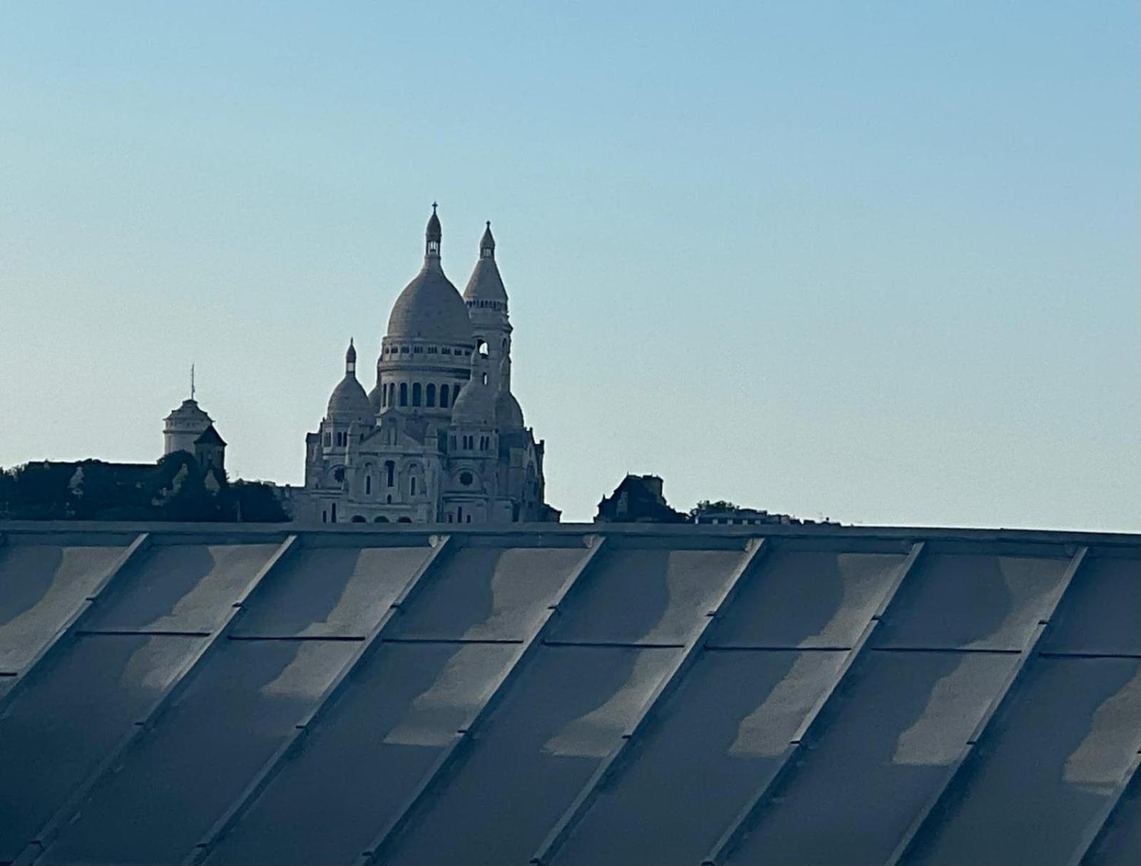 A Duplex With A Sacre Coeur'S View Apartment Paris